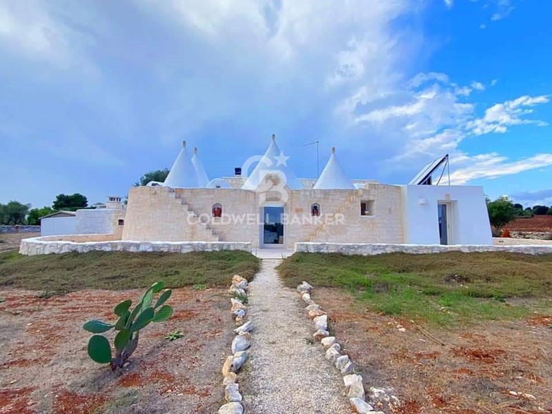Villa in Vendita a Ostuni, 730'000€, 130 m²
