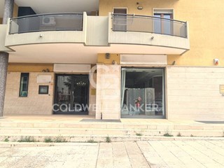 Laboratorio in Vendita a Martina Franca, 285'000€, 244 m²