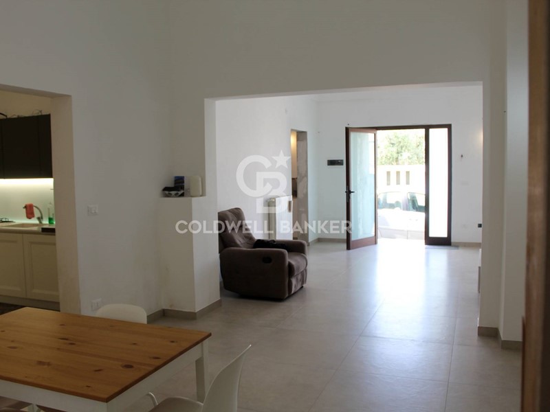 Casa Indipendente in Vendita a San Michele Salentino, 150'000&euro;, 115 m²