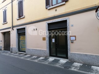 Immobile commerciale in Affitto a Magenta, 500€, 50 m²