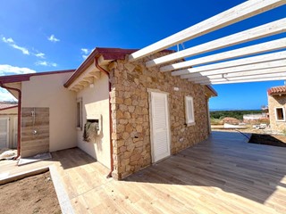 Villetta a schiera in Vendita a Trinità d'Agultu e Vignola, 310'000€, 69 m²