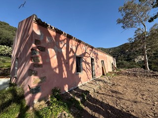 Rustico in Vendita a Viddalba, 120'000€, 58 m²