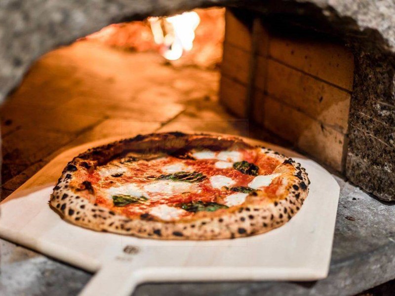 Attività commerciale in Vendita a Altopiano della Vigolana, 80'000€, 130 m²