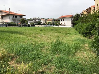Terreno edificabile in Vendita a Montemarciano, 70'000€, 600 m²