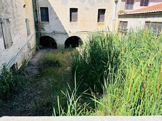 Attico in Vendita a Corinaldo, 135'000€, 261 m²