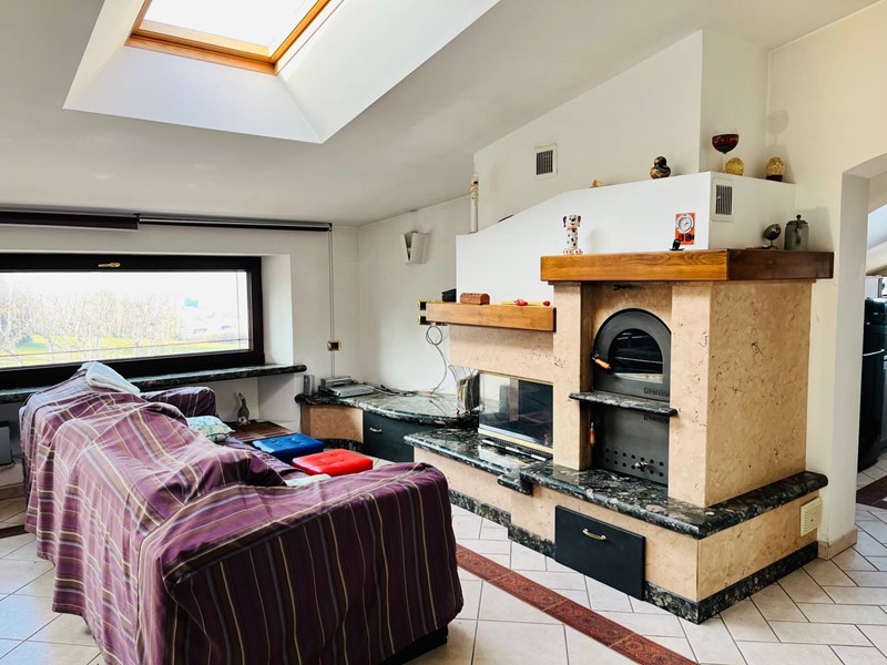 Appartamento in Vendita a Montemarciano, 155'000€, 115 m²