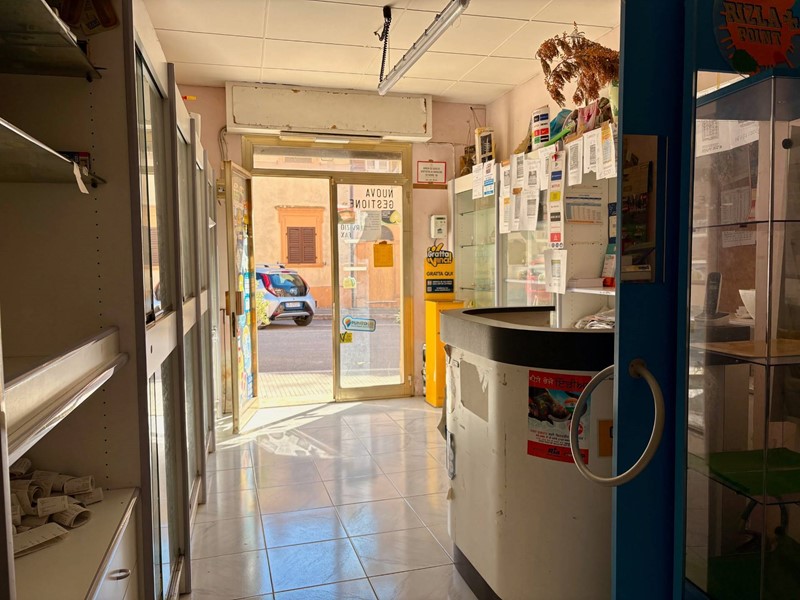 Immobile commerciale in Vendita a Montemarciano, 25'000€, 30 m²