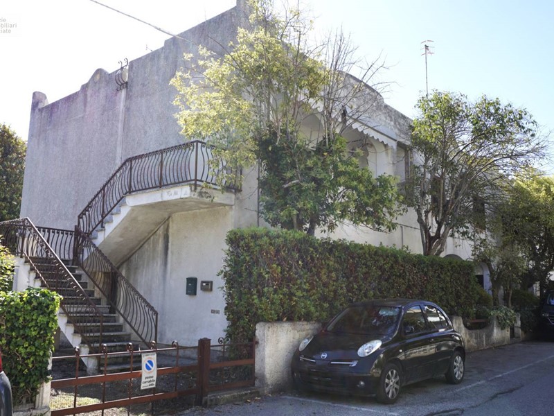 Trilocale in Vendita a Tortoreto, 155'000€, 78 m²