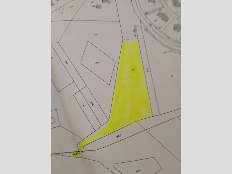 Terreno agricolo in Vendita a Castorano, 40'000€, 8500 m²