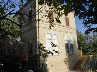 Appartamento in Vendita a Offida, 90'000€, 85 m²