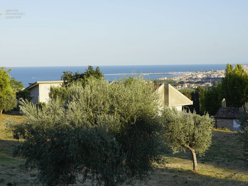 Terreno edificabile in Vendita a Grottammare, 195'000€, 828 m²