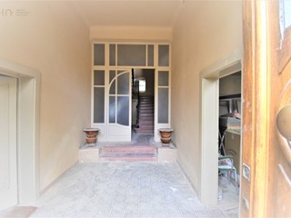 Casa Indipendente in Vendita a Acquaviva Picena, 180'000€, 250 m², con Box