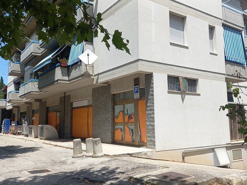 Box in Vendita a Spinetoli, 25'000€, 54 m²