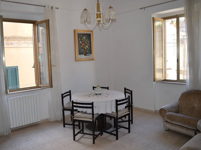Casa Indipendente in Vendita a Vasto, 109'000&euro;, 140 m²
