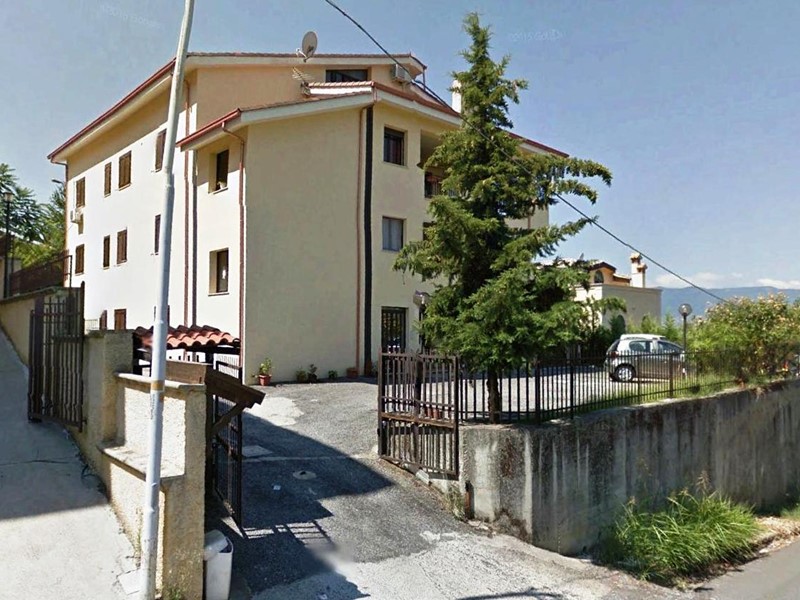 Trilocale in Vendita a Zumpano, 90'000€, 100 m²