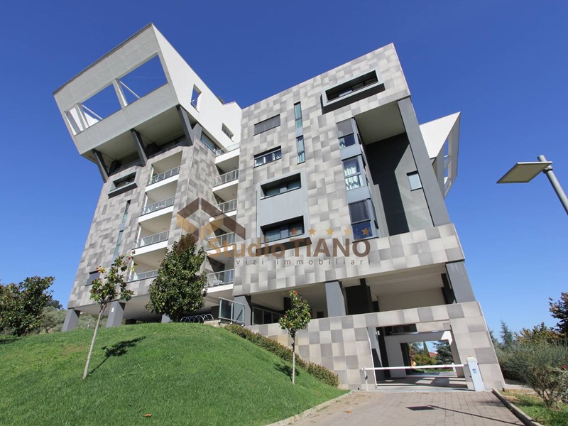 Appartamento in Vendita a Rende, 250'000€, 130 m²