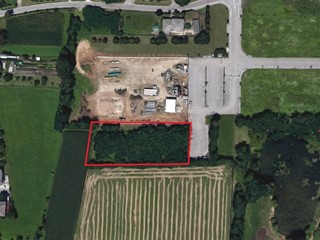 Terreno industriale in Vendita a Paese, 230'000€, 3112 m²