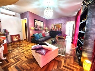 Appartamento in Vendita a Casteggio, 490'000€, 250 m²