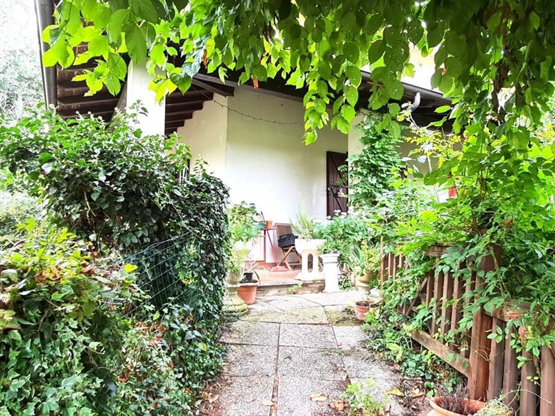 Casa Indipendente in Vendita a Rocca Susella, 189'000€, 200 m²