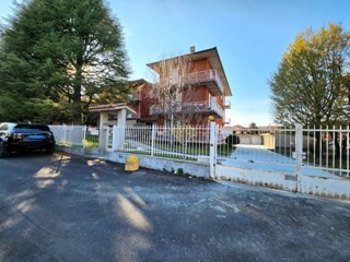 Trilocale in Vendita a Rivanazzano Terme, 72'000€, 70 m²