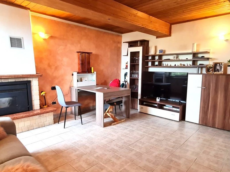 Villetta a schiera in Vendita a Torrazza Coste, 99'000€, 100 m²