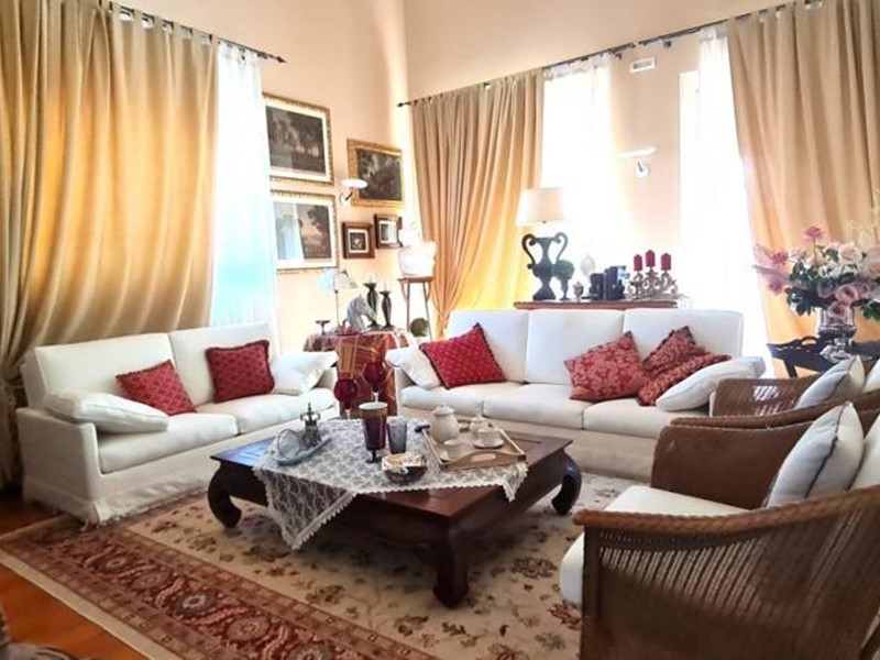 Appartamento in Vendita a Casteggio, 470'000€, 270 m²