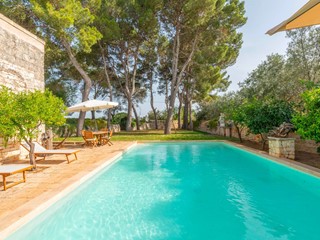 Rustico in Vendita a Conversano, 1'450'000€, 700 m²