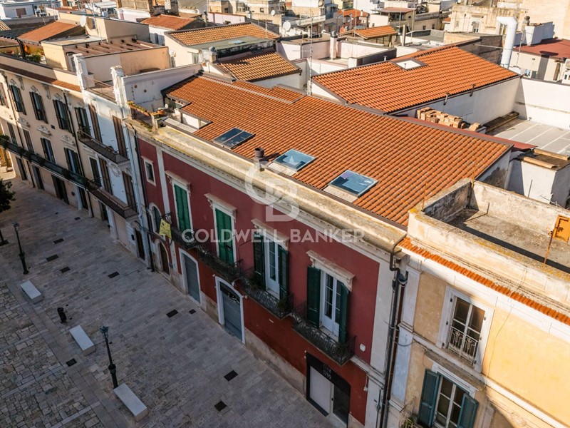 Appartamento in Vendita a Acquaviva delle Fonti, 580'000€, 390 m²