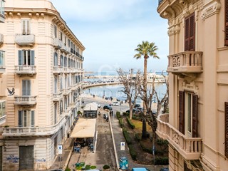 Appartamento in Vendita a Bari, 546'000€, 186 m²