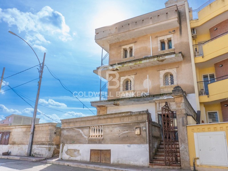 Appartamento in Vendita a Cassano delle Murge, 145'000€, 621 m²