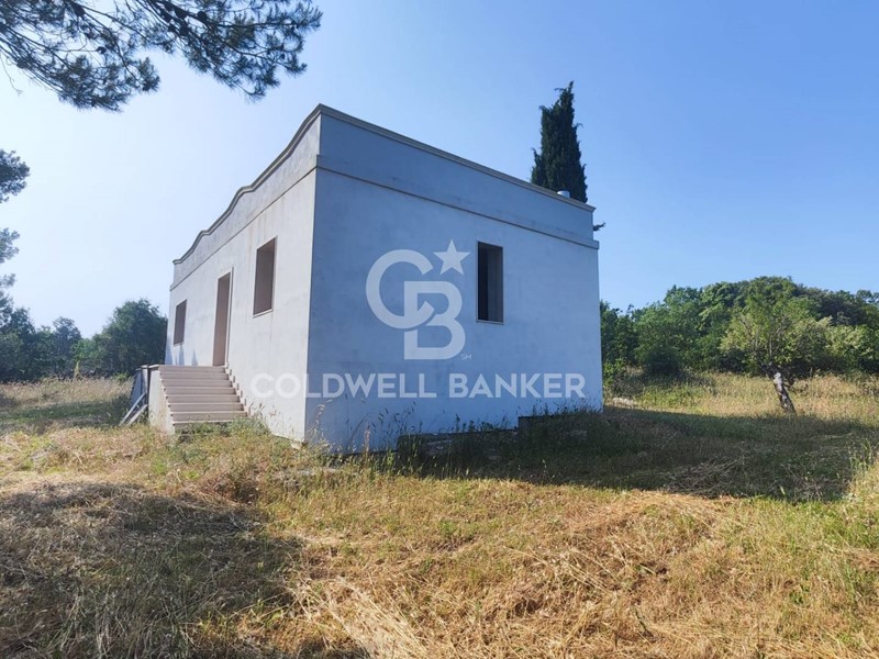 Villa in Vendita a Mottola, 45'000€, 75 m²