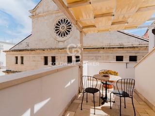 Appartamento in Vendita a Mola di Bari, 410'000€, 175 m²