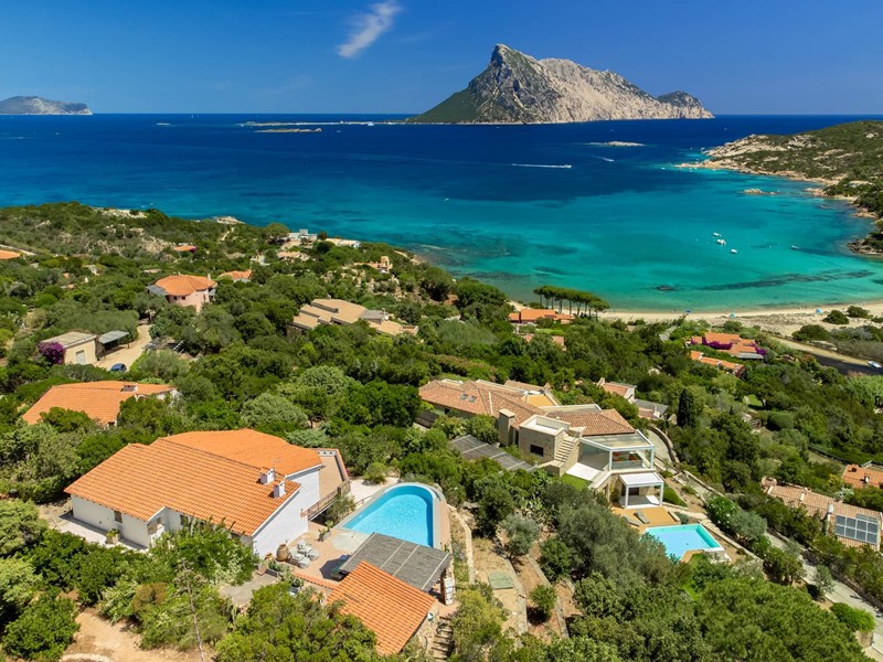 Villa in Affitto a San Teodoro, 7'000€, 200 m²