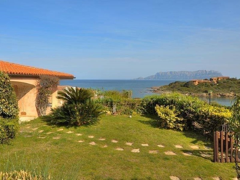 Villa in Vendita a Golfo Aranci, 190 m²