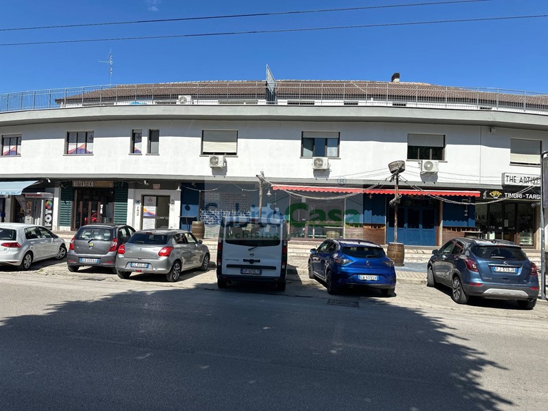 Ufficio in Affitto a Chieti, 400&euro;, 75 m²