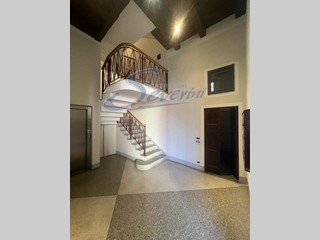 Ufficio in Vendita a Como, 165'000€, 35 m²