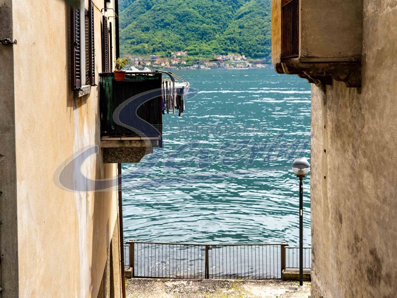 Quadrilocale in Vendita a Colonno, 480'000€, 150 m²