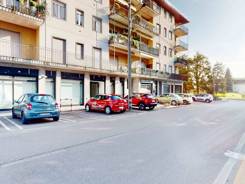 Immobile commerciale in Vendita a Castiglione Olona, 210'000€, 250 m²