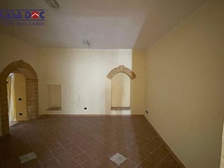 Immobile commerciale in Vendita a Catanzaro, 50'000&euro;, 54 m²