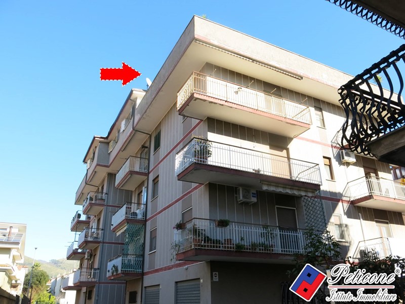 Appartamento in Vendita a Fondi, 160'000&euro;, 140 m²