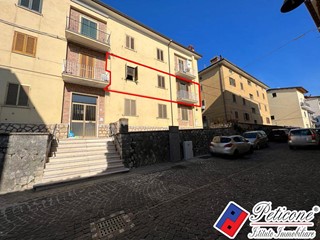 Trilocale in Vendita a Lenola, 43'000€, 55 m²