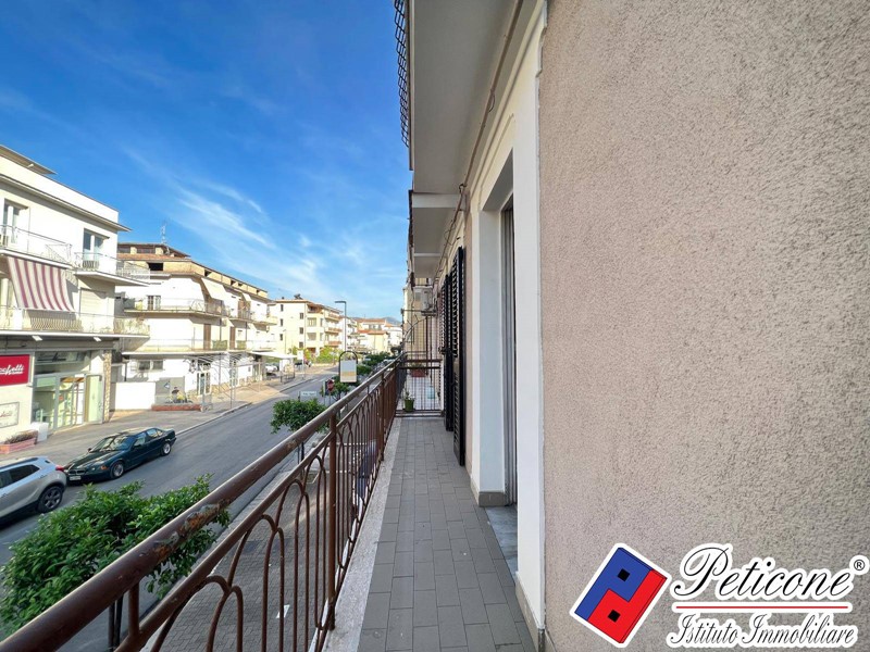 Trilocale in Vendita a Fondi, 115'000&euro;, 85 m²