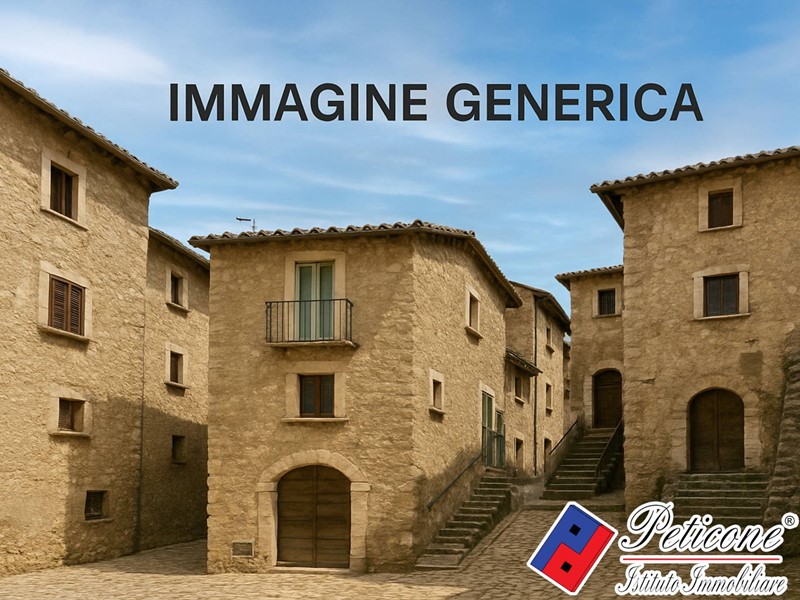 Casa Indipendente in Vendita a Vallecorsa, 7'000€, 100 m²