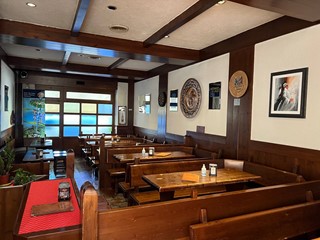 Attività commerciale in Vendita a Verona, 190'000€, 120 m²