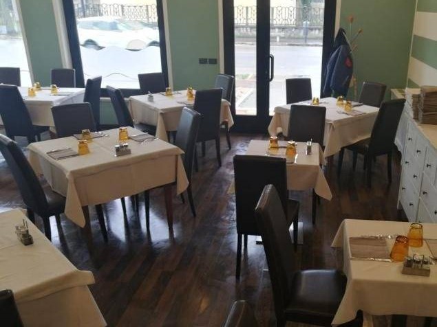 Attività commerciale in Affitto a Nogara, 1'500€, 90 m²