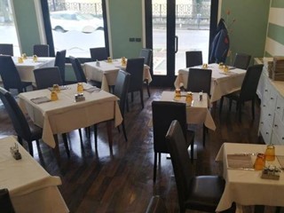 Attività commerciale in Affitto a Nogara, 1'500€, 90 m²