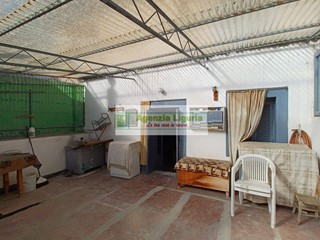 Appartamento in Vendita a Perinaldo, 150'000€, 110 m²