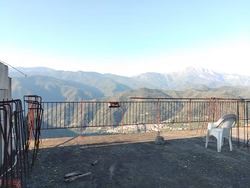 Monolocale in Vendita a Perinaldo, 120'000€, 130 m²