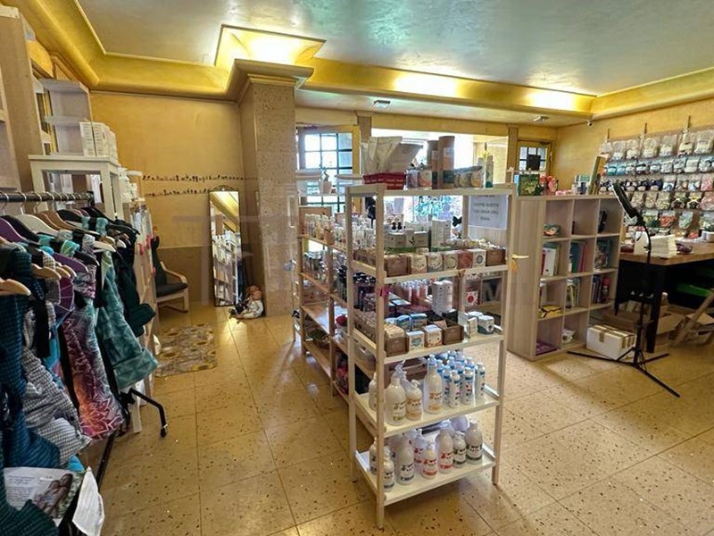 Negozio in Vendita a Gorle, 130'000€, 125 m²