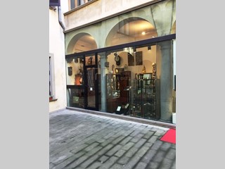 Negozio in Vendita a Bergamo, 220'000€, 65 m²